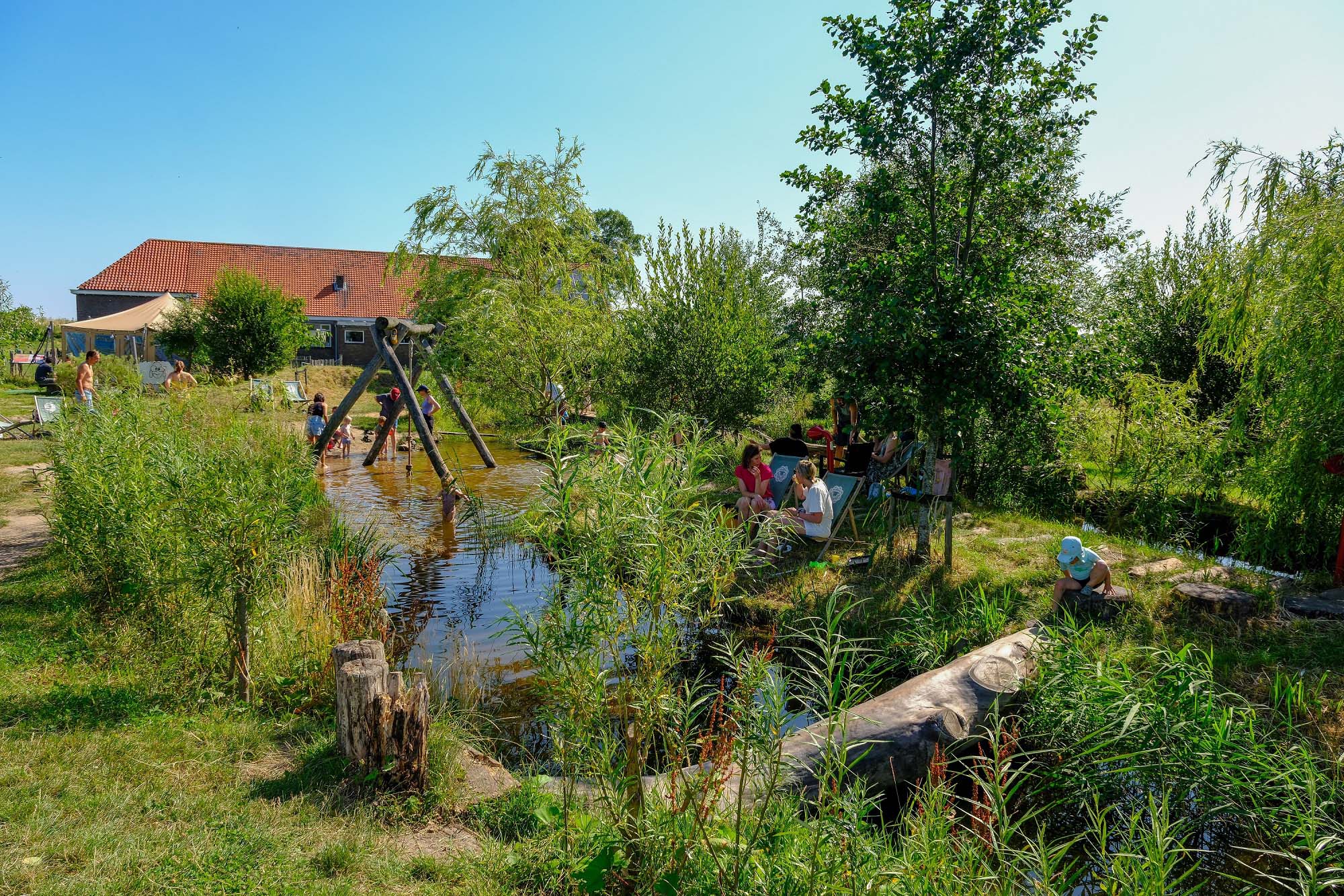 Speelnatuur van OERRR bij Belevenisboerderij Schieveen - door Ron van Bekkum